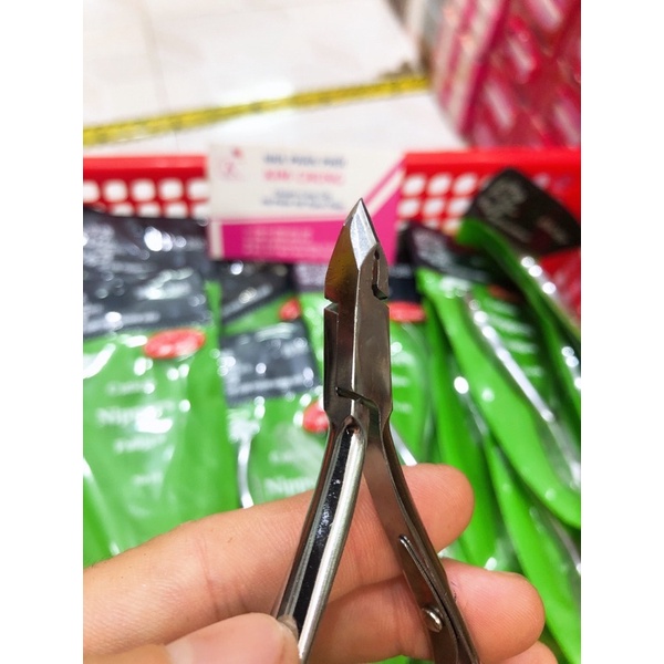 Kềm Bích Mai 205 cắt da thép Carbon (Kềm Nhặt da)