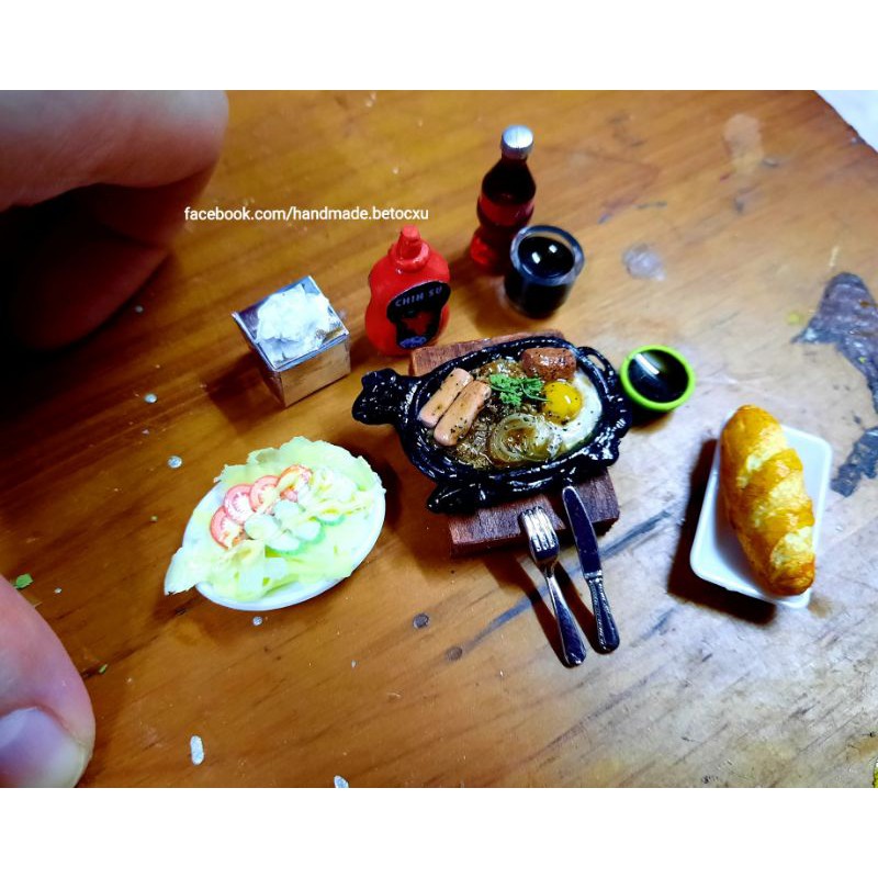 Đồ chơi bộ bò né miniature 1:12