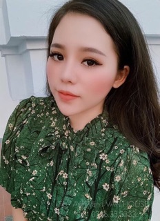 Váy hoa nhí siêu hot hit