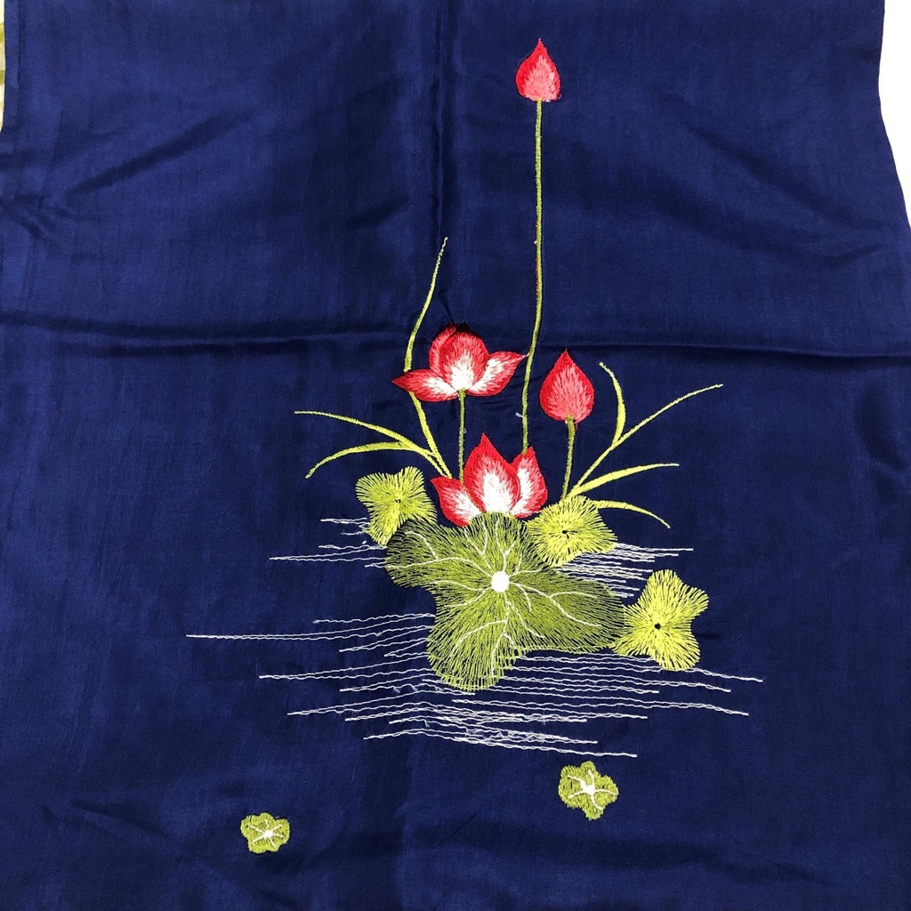 Khăn Lụa Tơ Tằm quàng cổ #thanh lịch#nhẹ nhàng#thoáng mát, thêu tay, kích thước 175cm*40cm