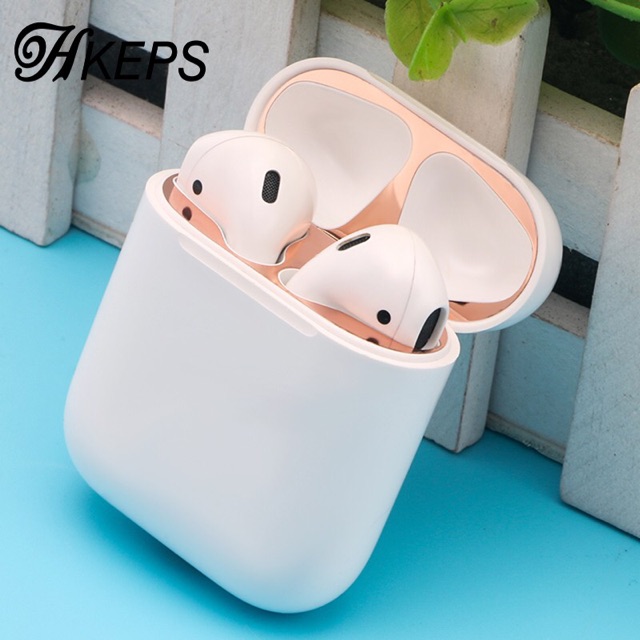 Miếng dán kim loại bảo vệ tai nghe Bluetooth cho Apple Airpods 1-2 (chọn màu ngẫu nhiên)