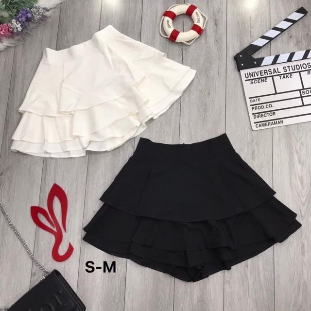 Váy quần ba tầng