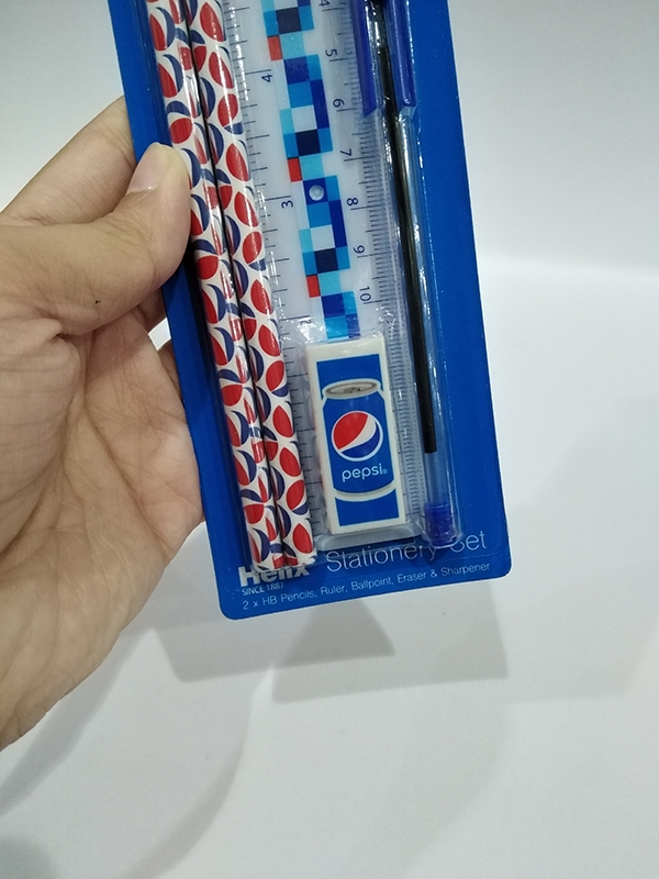 Bộ Dụng Cụ Học Sinh Pepsi - Helix 899813 - Helix