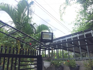 Đèn Năng Lượng Mặt Trời 200w JD8200