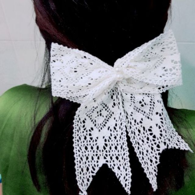 Nơ kẹp tóc tiểu thư hót màu trắng bản lớn