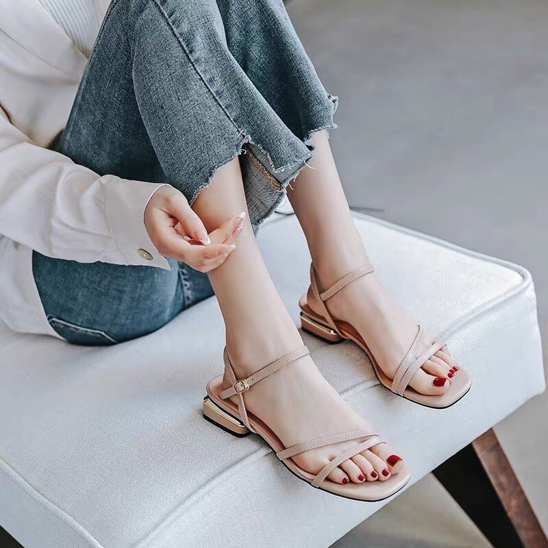 Dép Sandal 2 Dây Cách Điệu Mã C6
