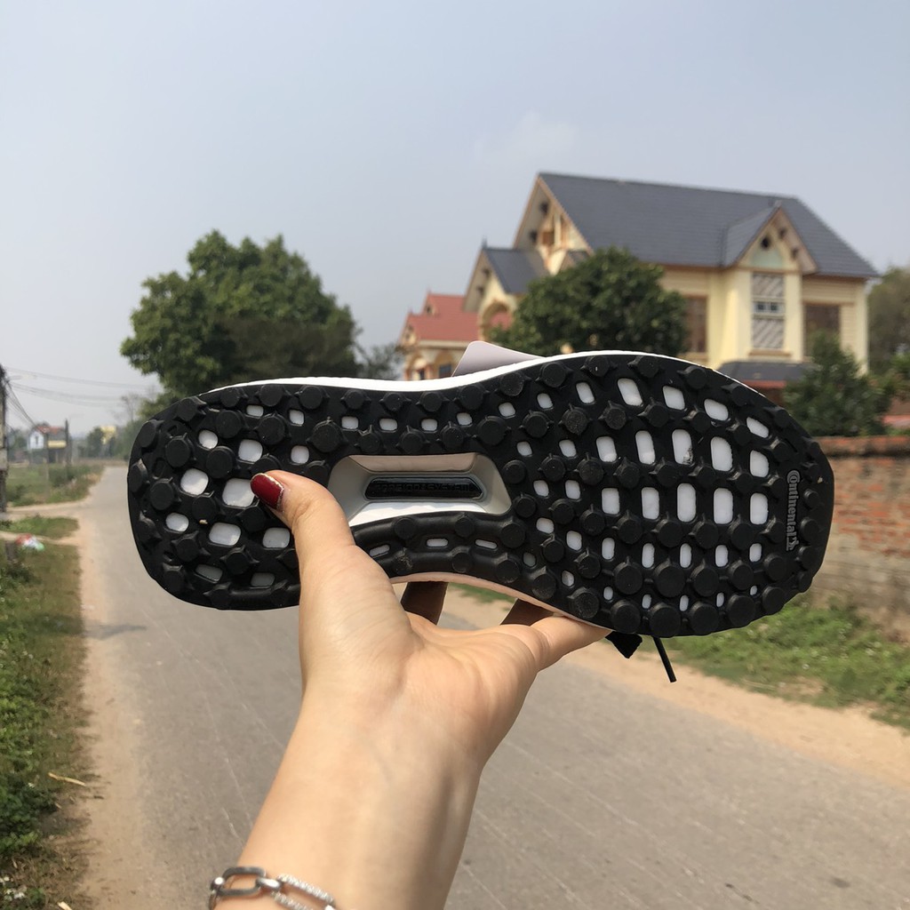 Giày Thể Thao U.B Màu Đen full box