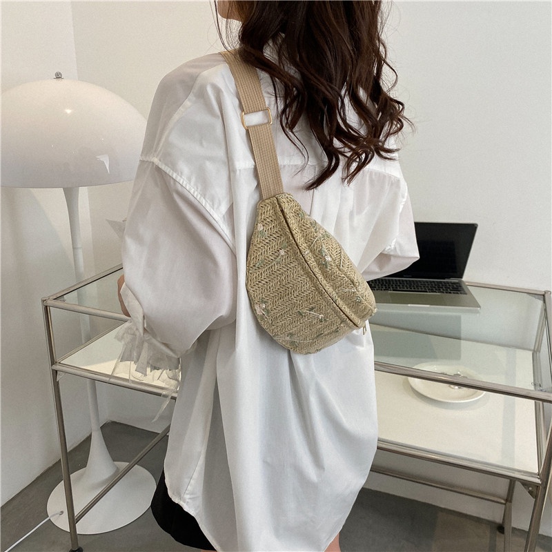 Túi Đeo Chéo Ngực/Hông Đan Mây Phong Cách Retro Thời Trang 2022 Dành Cho Bạn Nữ
