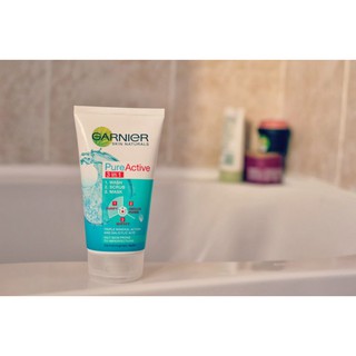 Sữa rửa mặt Garnier 3 trong 1