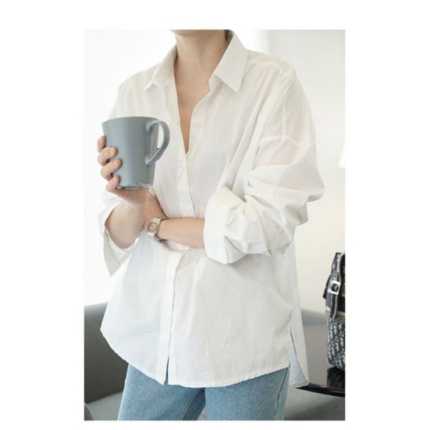 Áo sơ mi vạt lệch đơn giản mà siu cá tính