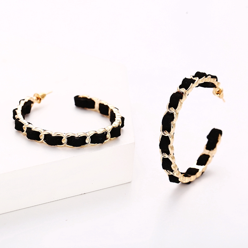 Khuyên tai dạng vòng to phong cách vintage dành cho nữ