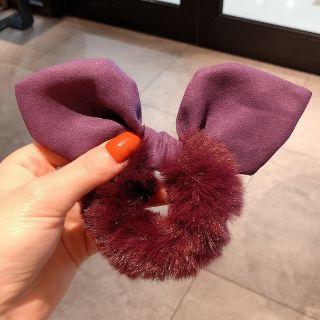CỘT TÓC TAI THỎ