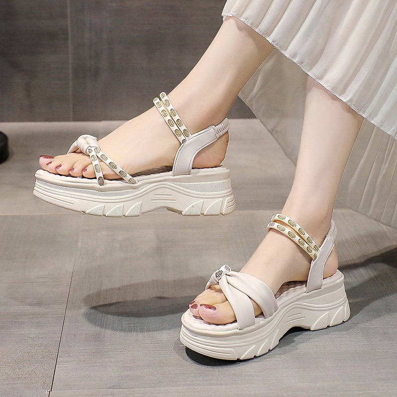 (S155) Sandal nữ quai vặn phối dây chun đá đế bánh mì 5 phân (Mã 655)