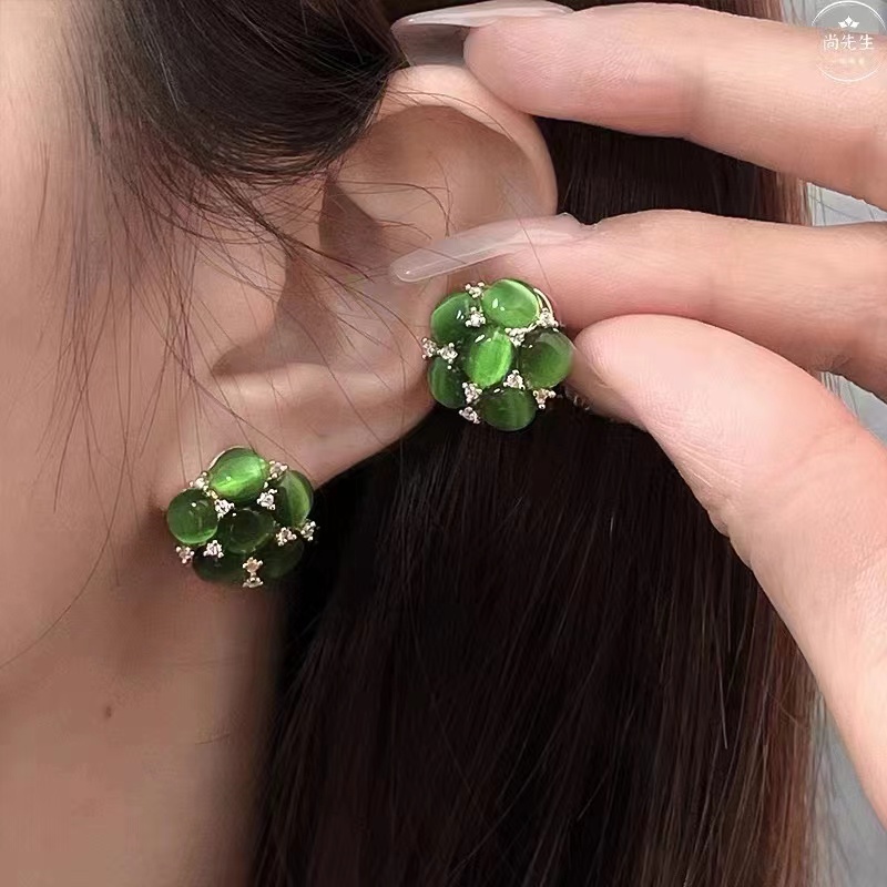 Khuyên Tai Hình Bông Hoa Đính Đá Opal Màu Xanh Lá Phong Cách Hàn Quốc Mới 2022