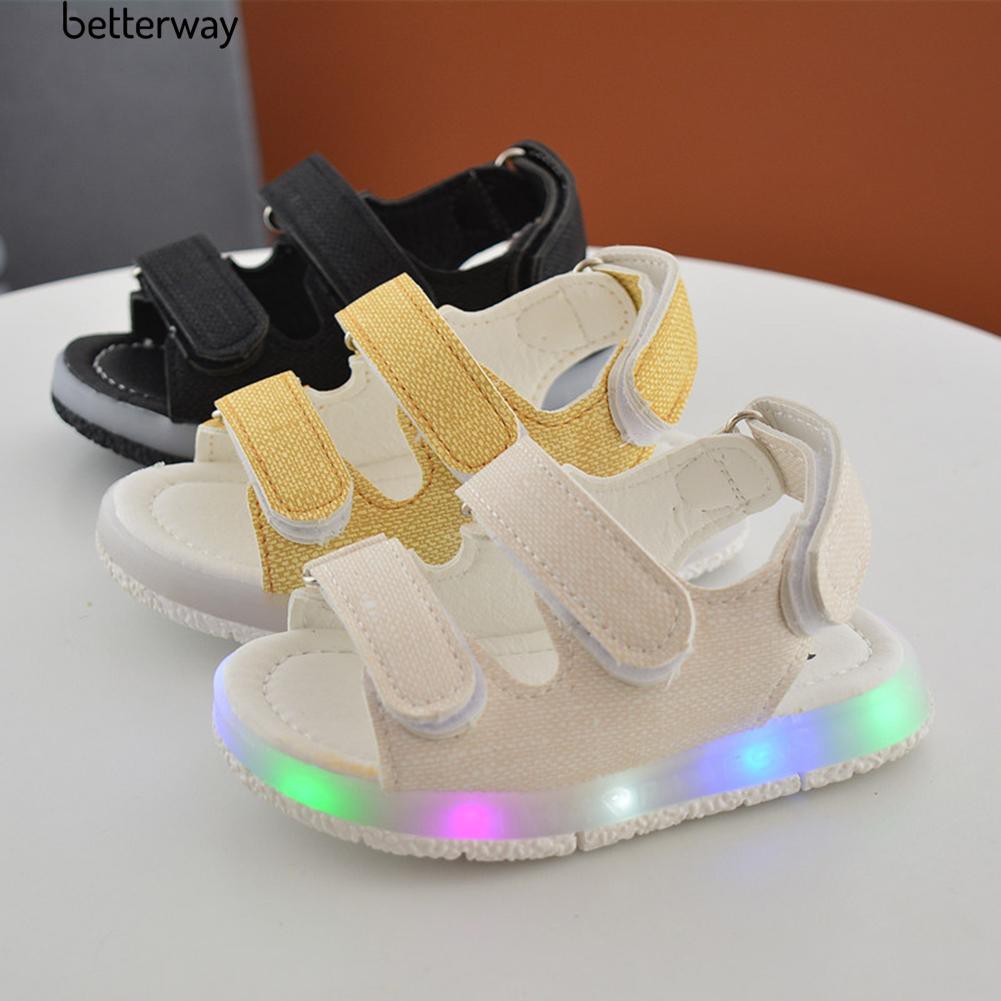 Giày Sandal Đế Gắn Đèn Led Cho Bé