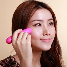 Máy massage xóa bọng mắt mini 208