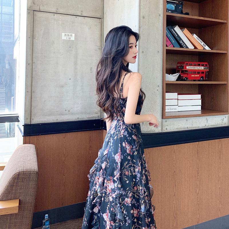 In summer, the new Platycodon grandiflorum French style chiffon dress shows lean temperament at the waist.