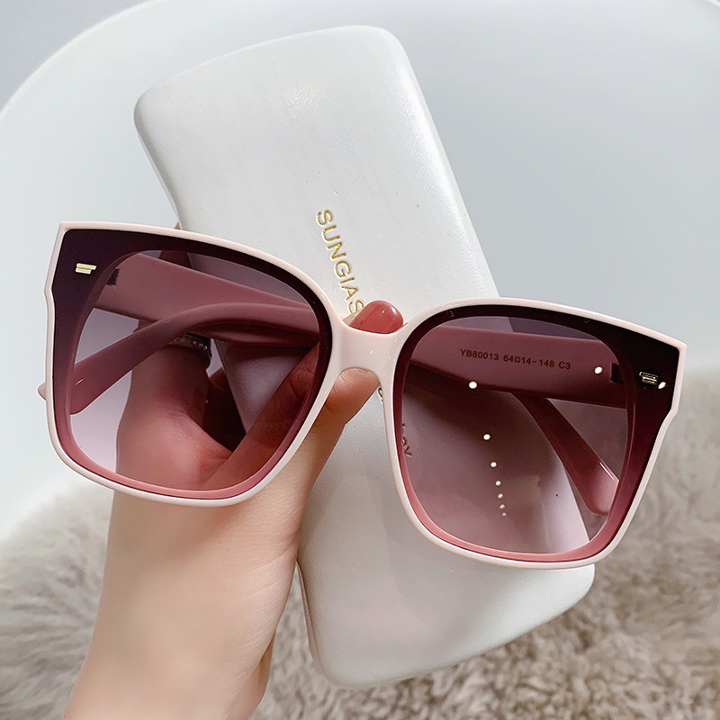 Kính Mát Tròng Vuông Chống Tia UV Mới