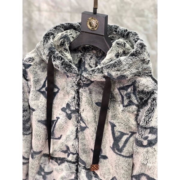 Áo khoác lông cừu giữ ấm mùa đông phối họa tiết Monogram thương hiệu cao cấp LV Louis Vuitton