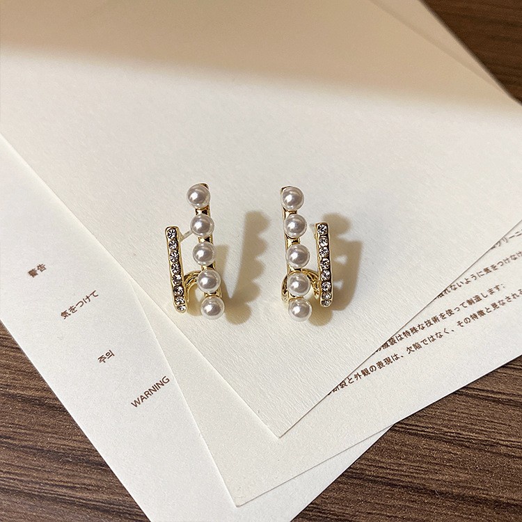 Khuyên Tai Chữ U Đính Hạt Ngọc Trai Phong Cách Hàn Quốc