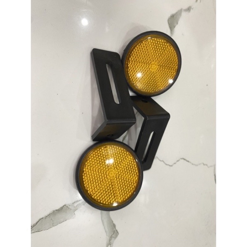 Mắt mèo phản quang+pát gắn phuộc và sau biển số