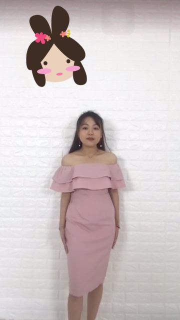 Đầm bệt vai màu hồng ruốc