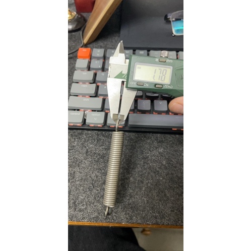 Lò xo kéo inox phi 12 sợi 1.8 dài 92.