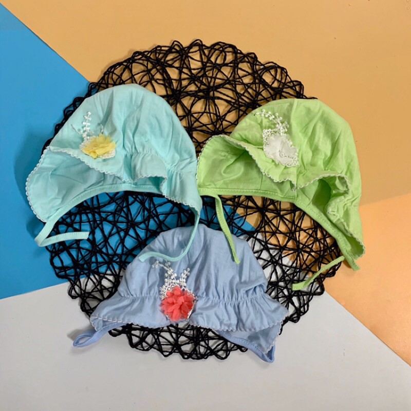 Mũ cotton sơ sinh có dây buộc cho bé