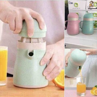 Vắt Cam Lúa Mạch Có Tay Cầm Thông Minh