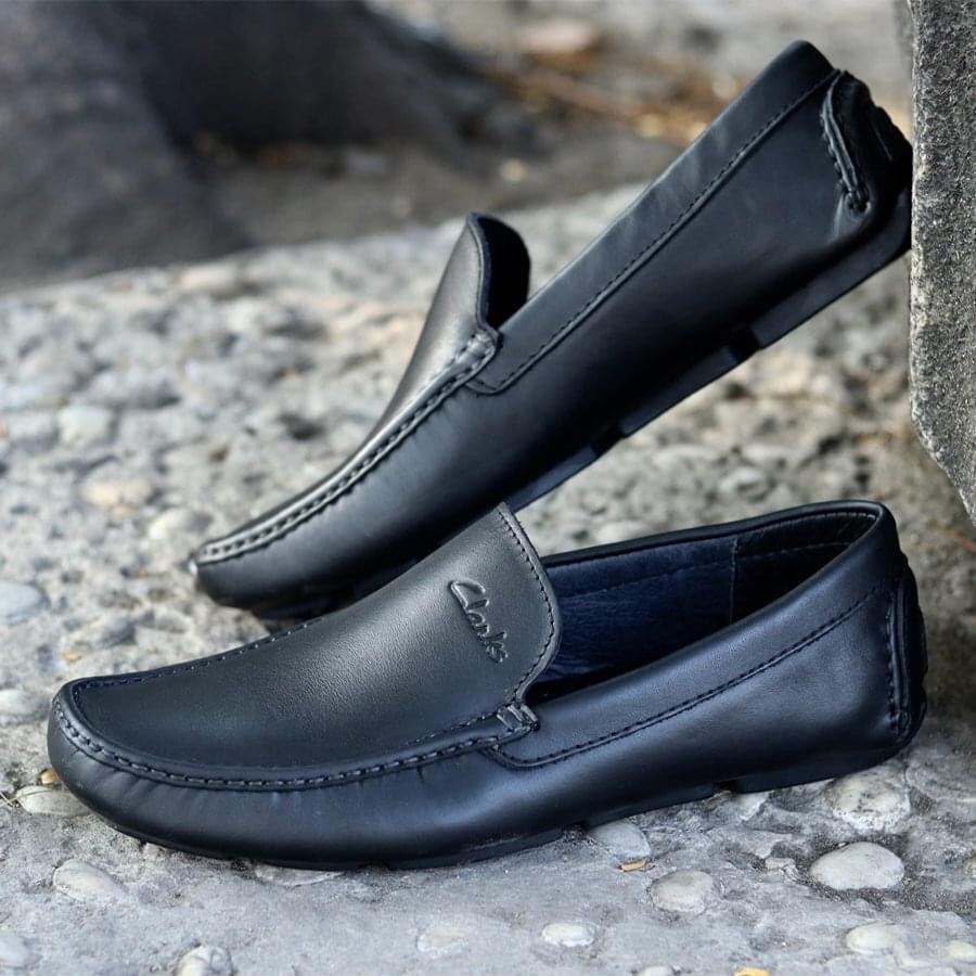 Giày Clarks GCL-01 Nhập khẩu Thailand chính hãng . Da bò thật 100%, bảo hành chính hãng lên đến 24 tháng