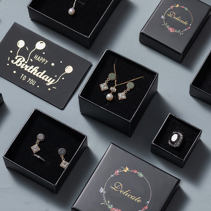 Hộp đựng trang sức nhân/ dây chuyền/ khuyên tai | BigBuy360 - bigbuy360.vn