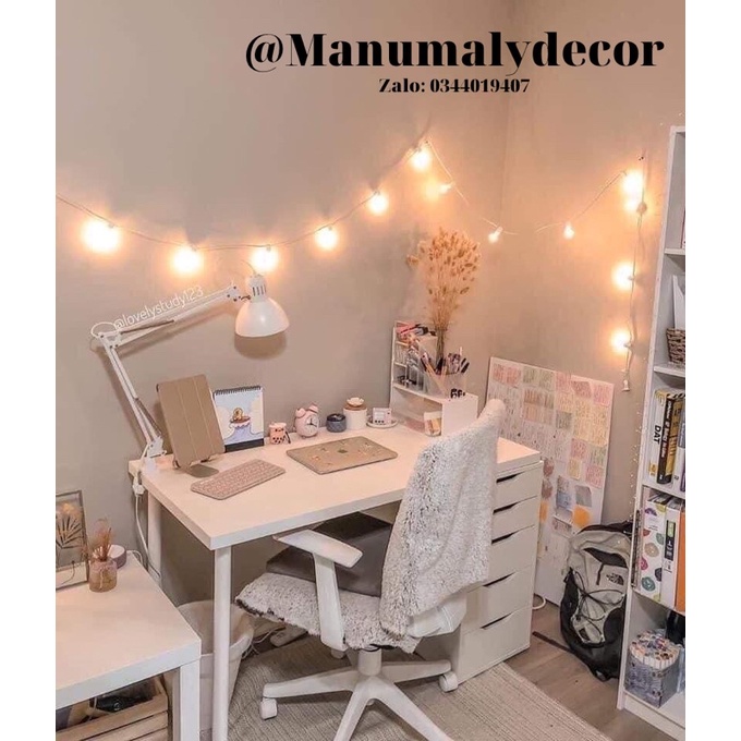 Bàn làm việc Ikea MANUDECOR chất liệu gỗ MDF nhập khẩu phù hợp làm tại nhà văn phòng