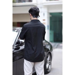 Áo sơ mi cổ vest Sweetie basic chất cotton lụa màu đen form unisex