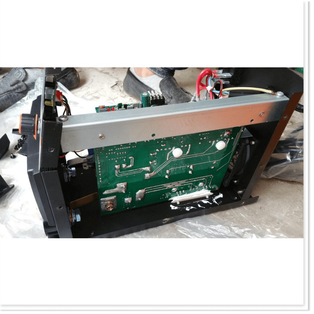 Máy hàn điện tử jasic ARC 200E công nghệ Inverter bảo hành 12 tháng