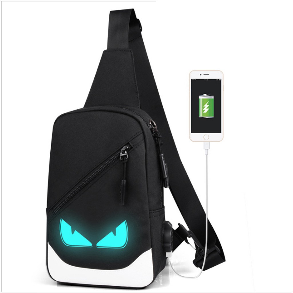 Túi đeo chéo du lịch Hàn Quốc + Tặng dây sạc USB