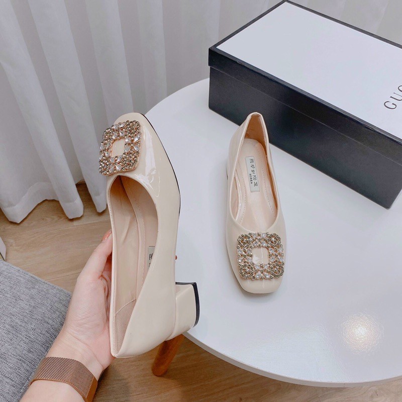 GIÀY BÚP BÊ NỮ THỜI TRANG GÓT VUÔNG 3 CM KẾT HỢP KHÓA ĐÁ. | BigBuy360 - bigbuy360.vn