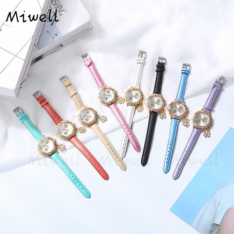 Thời Trang Cỏ Bốn Lá Mặt Dây Chuyền Phụ Nữ Đồng Hồ Dây Da Quà Tặng WH0388-70