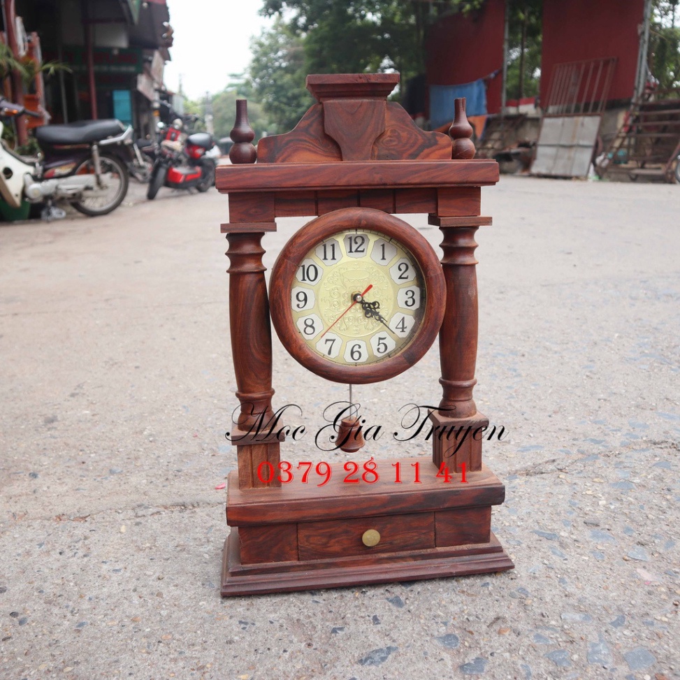 Đồng hồ để bàn gia đình tiện nghi quả lắc gỗ trắc cao 51cm