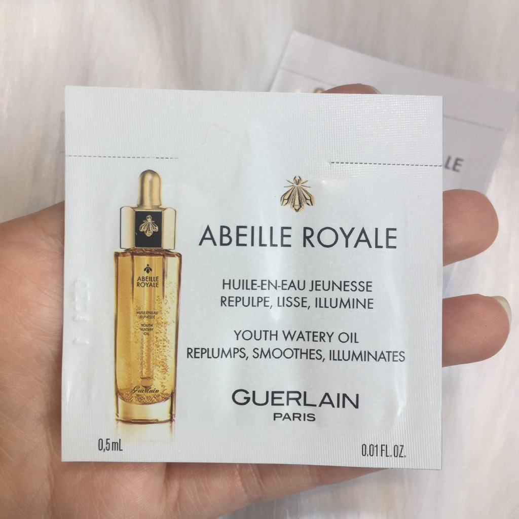 Dầu Dưỡng Guerlain Abeille Royale Youth Watery Oil chống lão hoá cấp ẩm cho làm da tươi trẻ rạng rỡ - 0.5ml | BigBuy360 - bigbuy360.vn