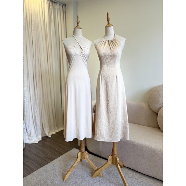 Đầm maxi cổ yếm hở lưng-lili