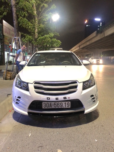 BODYKIT CHO XE CHEVROLET CRUZE + LACETTI SE . CDX