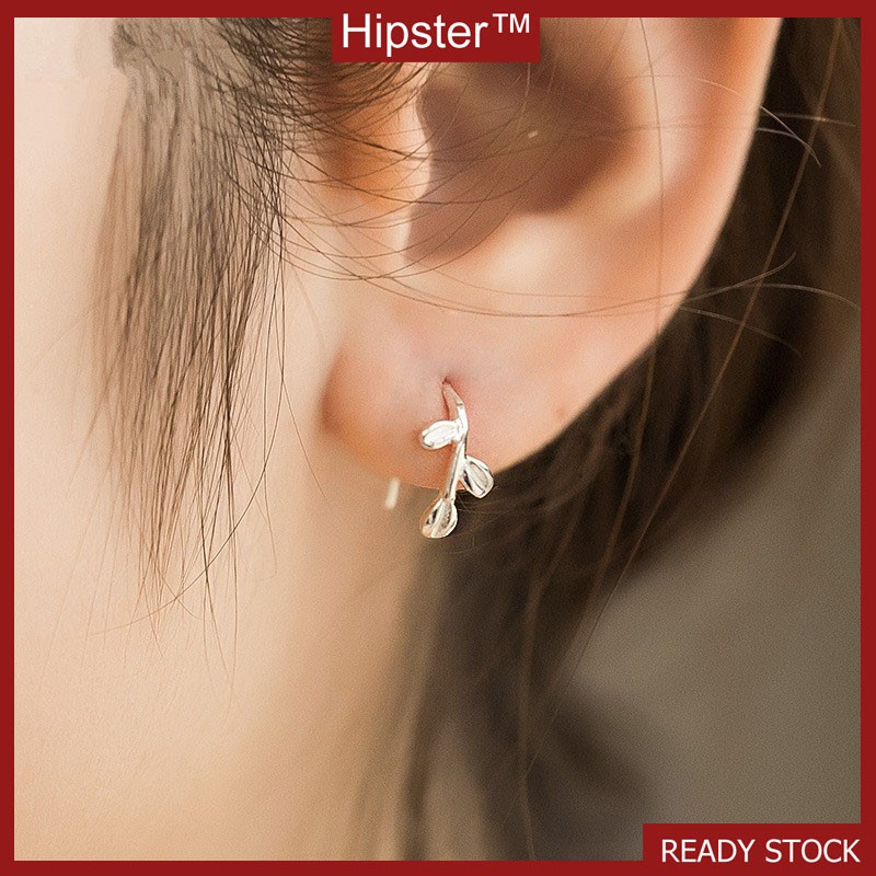 Bông Tai Bạc Với Thiết Kế Đơn Giản Dành Cho Nữ