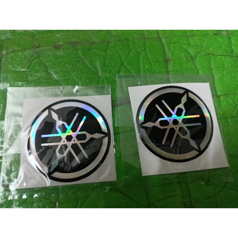 Bộ 2 lô gô nổi dẻo 5cm trang trí xe Yamahaa