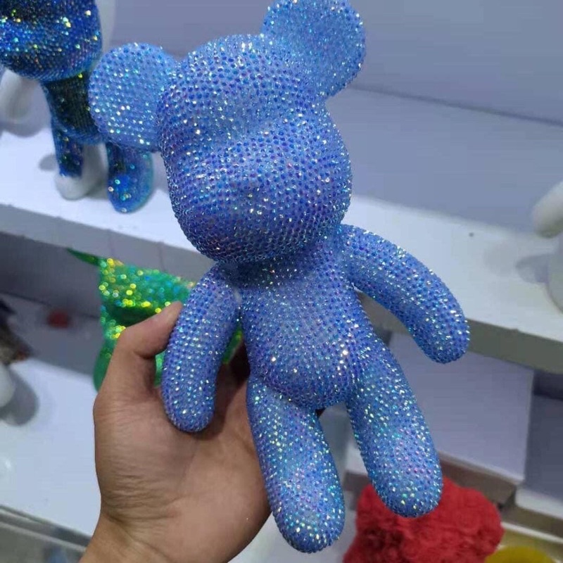 Gấu KAW đính đá 🐻