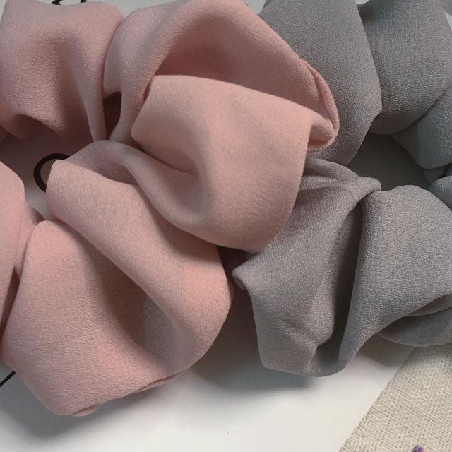 SCRUNCHIES CHIFFON sắc màu dễ thương - Chun tóc + VÒNG ĐEO TAY VẢI đẹp cá tính - Quà tặng bạn nữ ấn tượng ý nghĩa