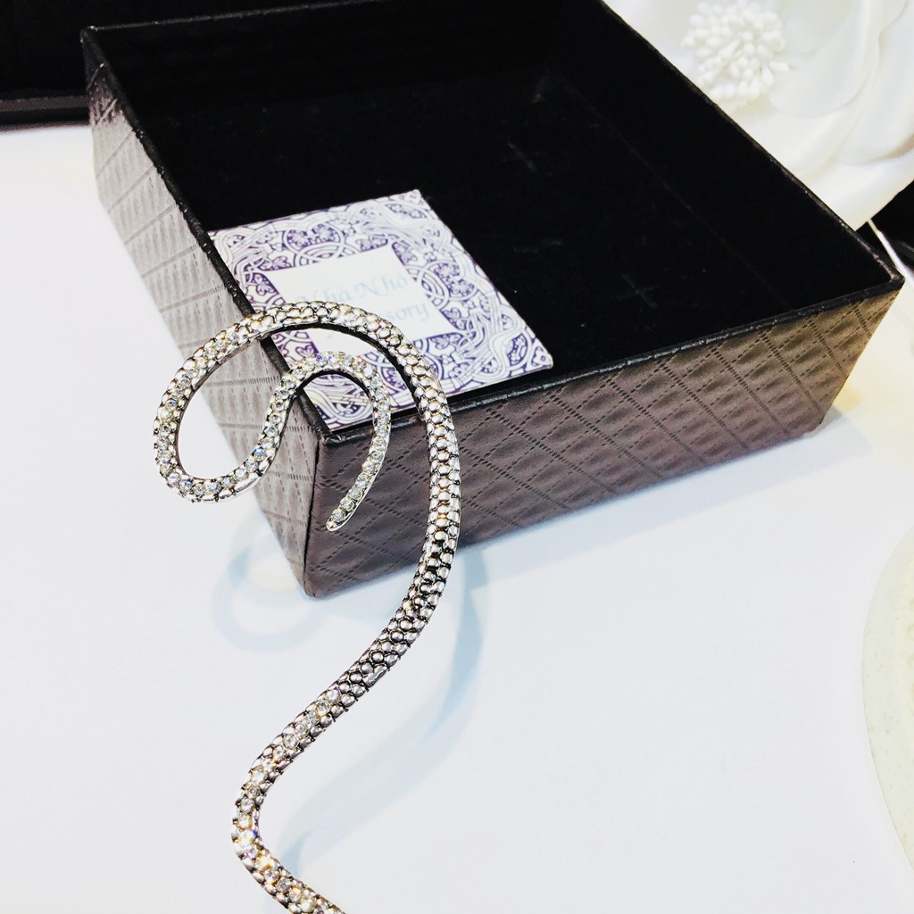 Khuyên Vành Tai Hình Rắn Bên Trái Độc Đáo NHÀ NHỎ 417