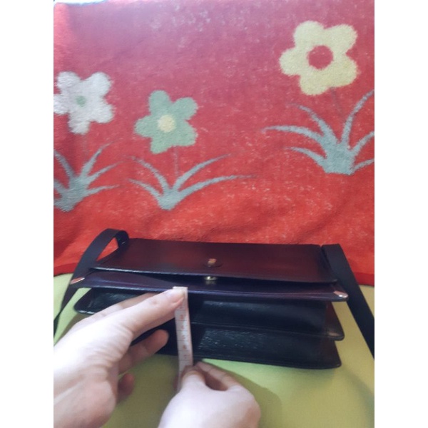 Túi si đeo chéo hiệu Bally