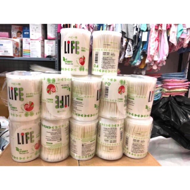 Bông tăm Nhật LifeBaby đầu tròn hộp 200 que
