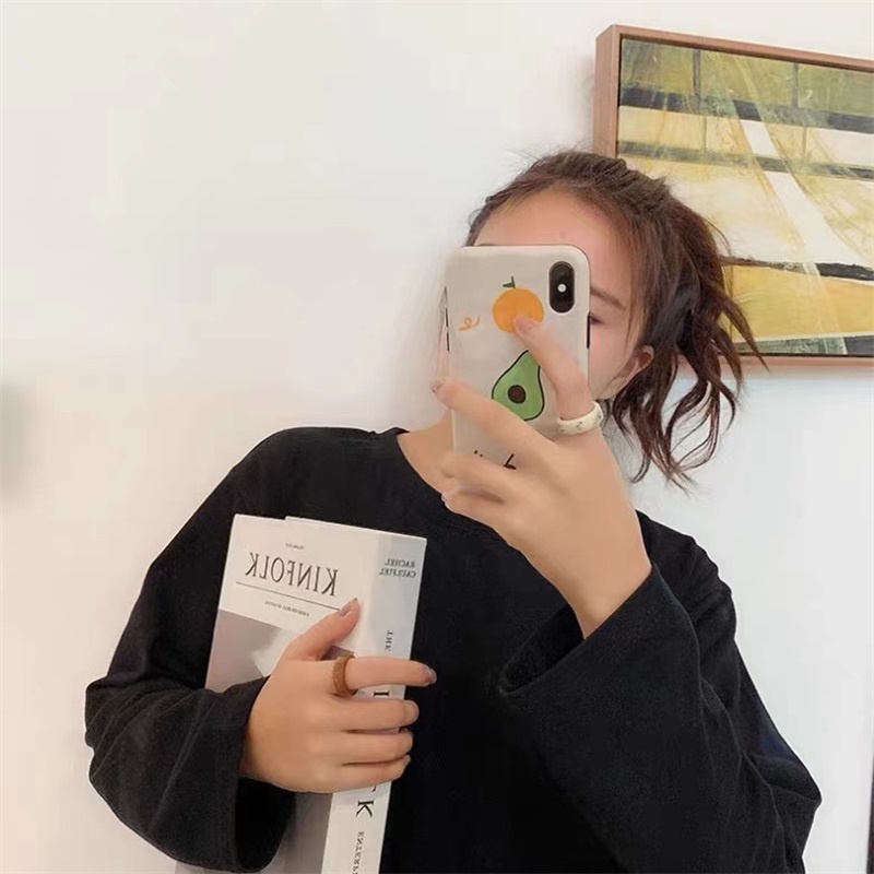 Nhẫn chất liệu acrylic thời trang
