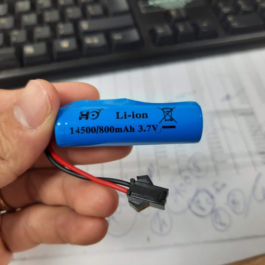 Bộ sạc và Pin 14500 3.7v 800mah cho xe điều khiển pin sạc loại tròn cổng SM